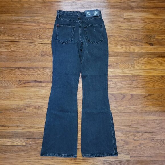 NWT BDG | UO Stretch High-Rise Flare Denim Jeans | Sz. 26 - Picture 7 of 9